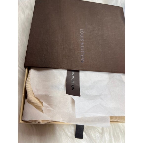 Louis Vuitton Murakami in demand compact wallet. Full inclusion - Picture 12 of 12